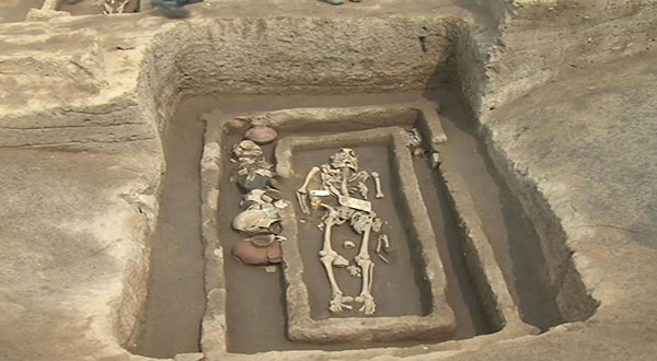 Archaeologists Discover Skeletons of 5,000-Yo Chinese ‘Giants' Archaeologists Discover Skeletons of 5,000-Yo Chinese ‘Giants’