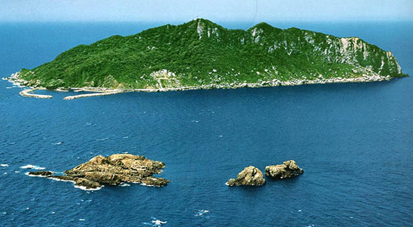 Visitors' Access Denied to Japan's Men-Only UNESCO Island! Visitors’ Access Denied to Japan’s Men-Only UNESCO Island!