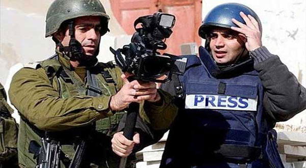 ’Israel’ Blatantly Attacks Media Offices in WB