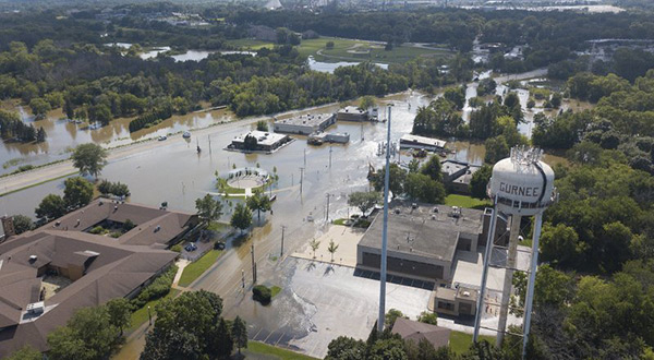 US Flooding: Some 6800 Buildings Affected in North of Chicago