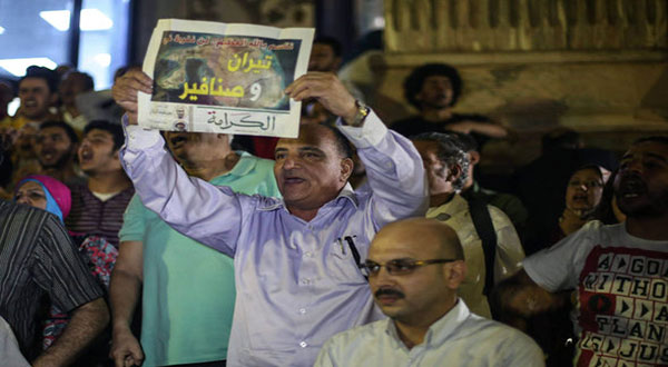Egypt: Massive Protests Continue over Red Sea Islands Deal Egypt: Massive Protests Continue over Red Sea Islands Deal, Dozens Arrested