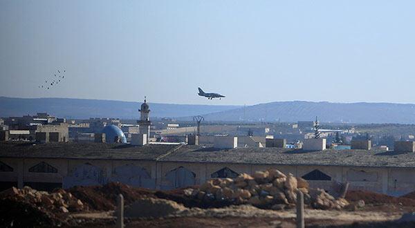 Lavrov: US Coalition Still Owes Explanation over Downing of Syrian Jet