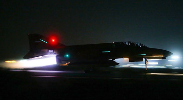 Iran Air Drills: Fighter Jets Hit Targets [Photos]
