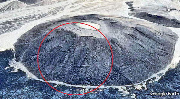 Mysterious Stone Structures Discovered on Edge of Ancient Volcanoes in Saudi Arabia Mysterious Stone Structures Discovered on Edge of Ancient Volcanoes in Saudi Arabia