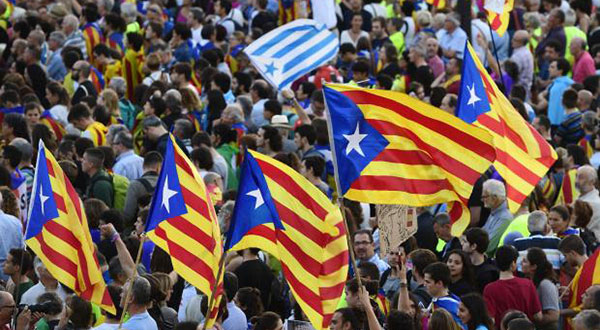 Catalan Referendum: Catalans Occupy Polling Stations ahead of Vote Catalan Referendum: Catalans Occupy Polling Stations ahead of Vote