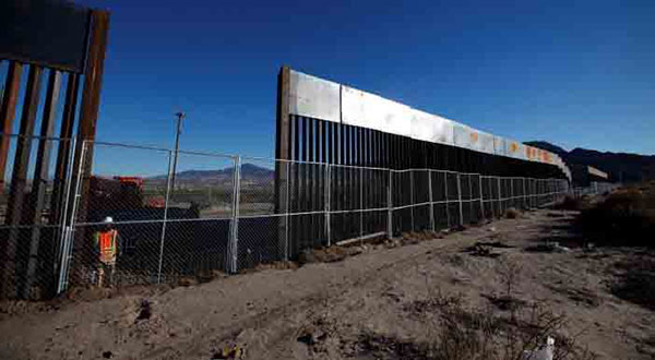 ‘Israeli’ Company to Make Prototype for Trump’s Mexico Border Wall