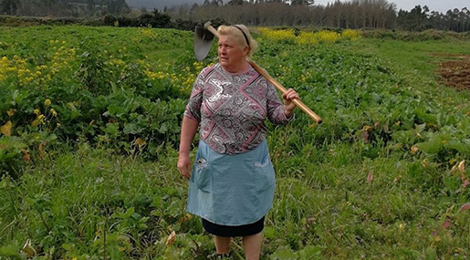 Dolores Leis