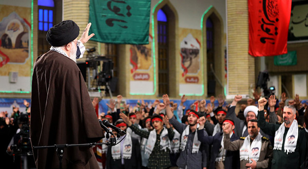 Imam Khamenei Meets Iranian Youth