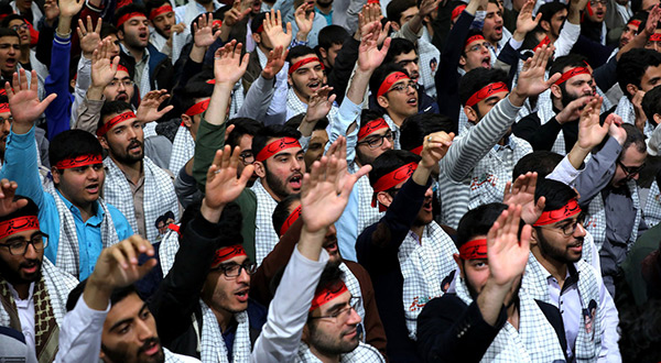 Imam Khamenei Meets Iranian Youth