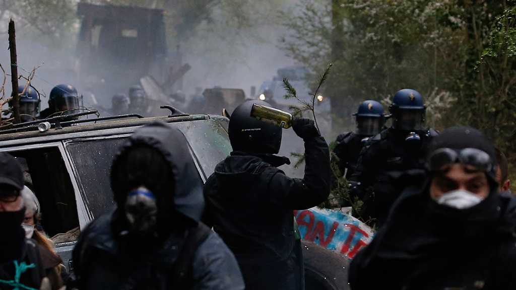 France: Clashes Continue Between Police, Protesters for Third Night