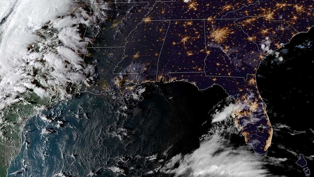 US: Hurricane Michael Strengthens, Florida Braces for Worst