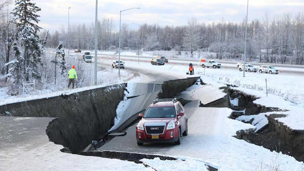 Alaska Hit by Powerful Earthquake