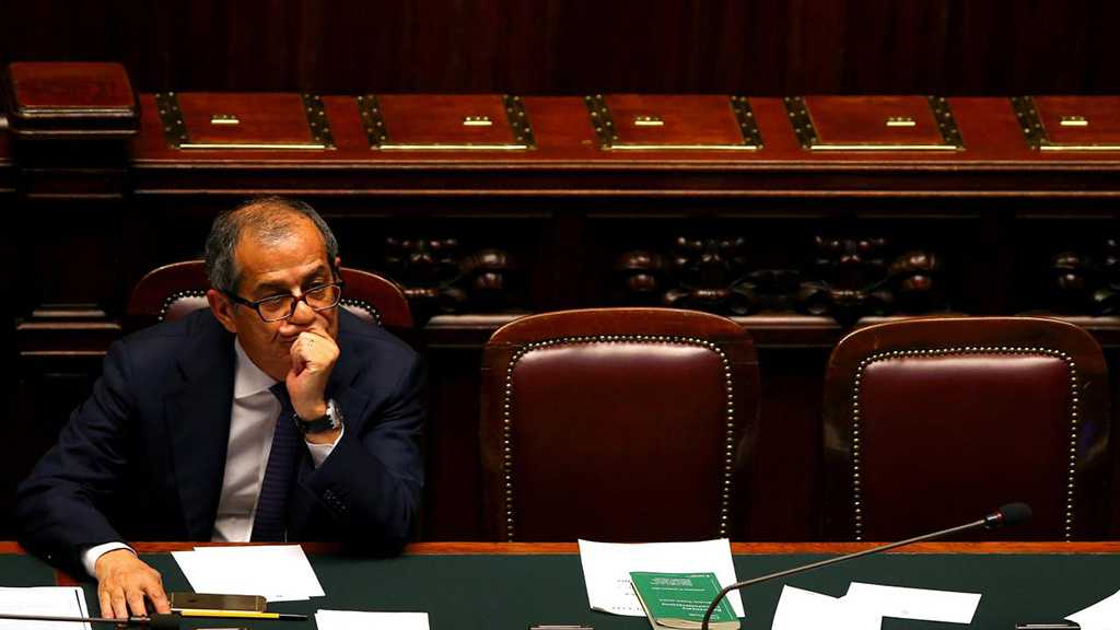 Italy’s Economy Minister Denies Resignation