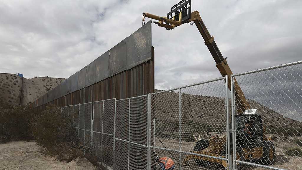 US Gov’t Shutdown Looms over Border Wall Funding