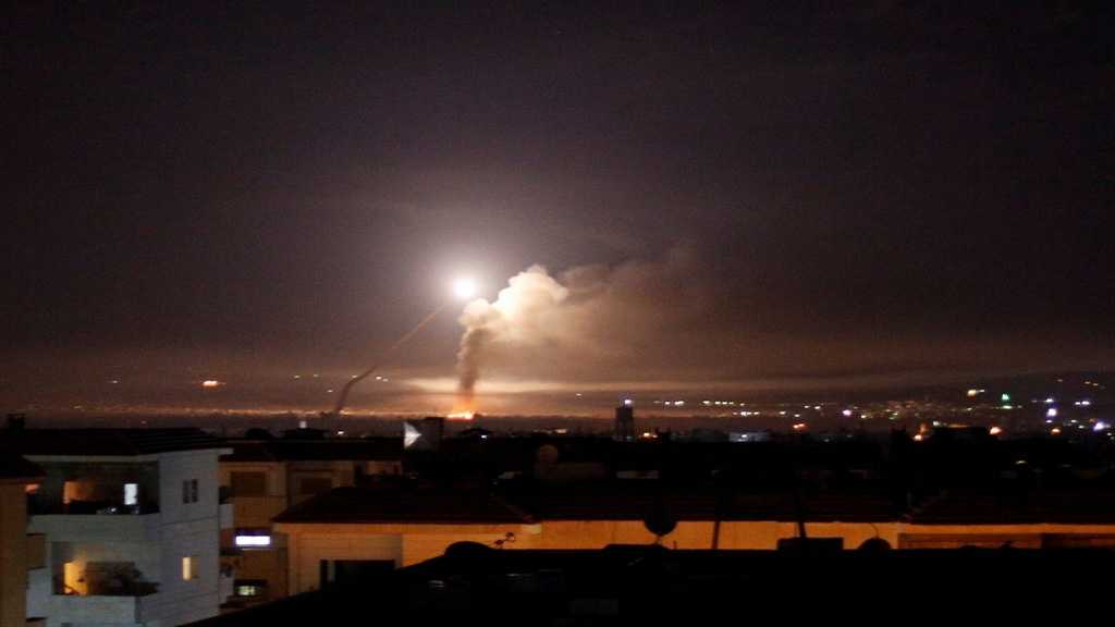 “Israeli” Warplanes Strike Damascus with Missiles, Syrian Air Defense Intercept Most of them