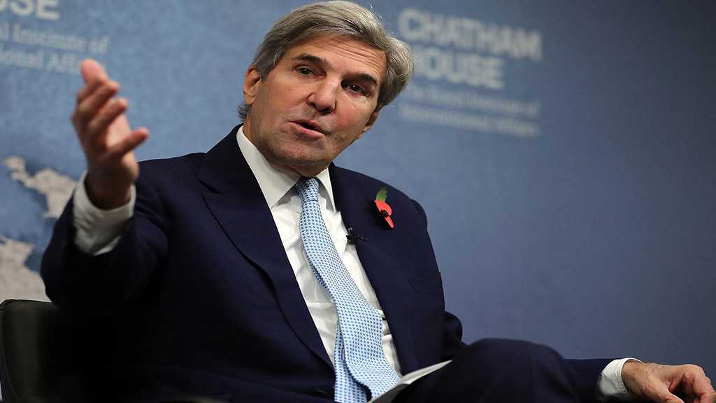 John Kerry Says Trump Should ’Resign’