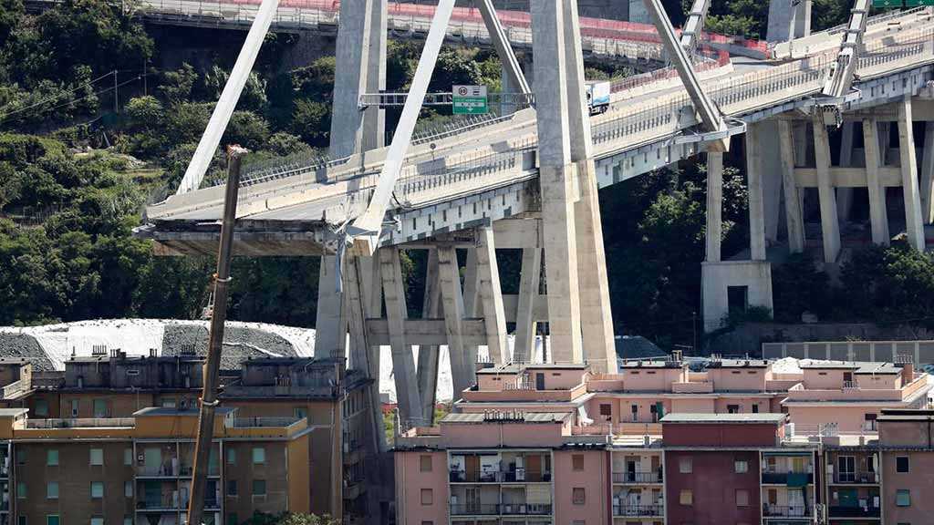 Italy Prosecutors Probe 40 More People Over Bridge Collapse