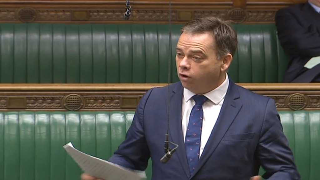 Brexit: New UK Minister Resigns 