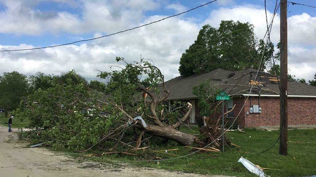 Storm System Threatening 90 Million in US with Destructive Weather