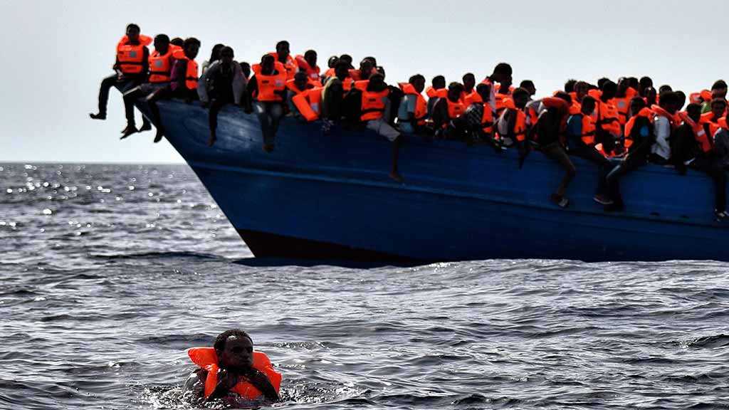 Salvini: Italy’s Ports to Stay Closed Due to Risk of Terrorists on Migrant Boats