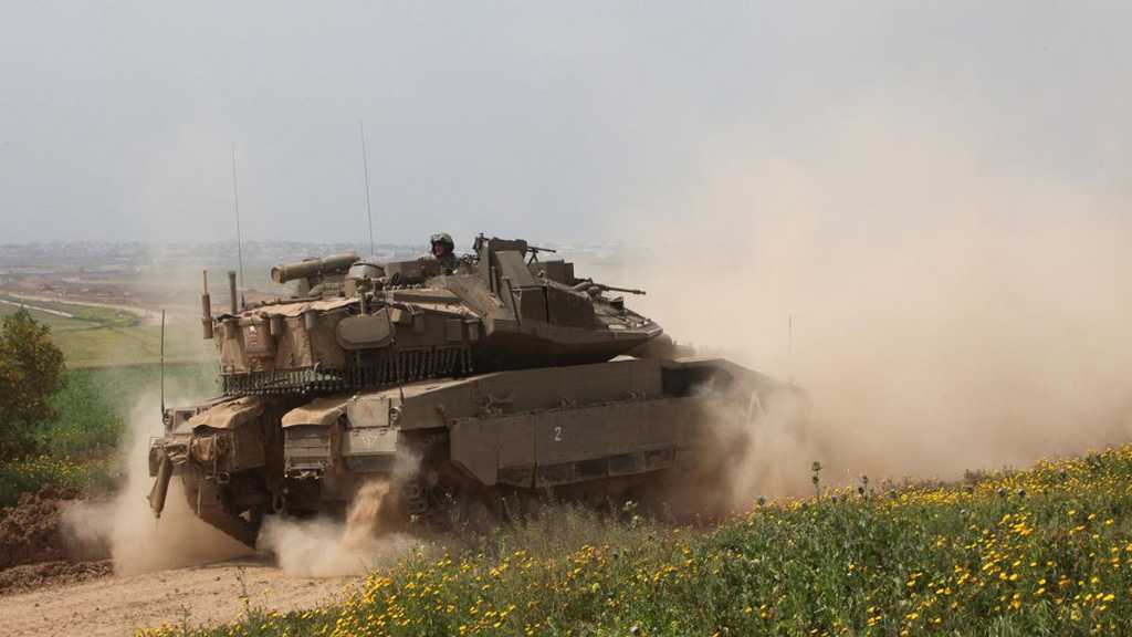 ‘Israeli’ Tanks, Aircraft Strike Hamas Positions in Gaza