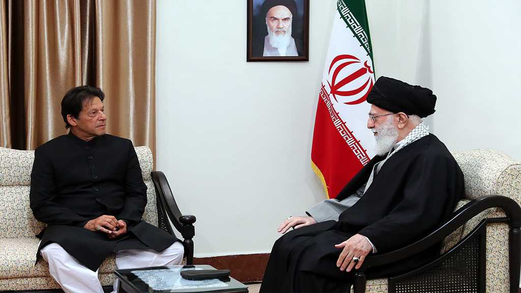 Imam Khamenei Receives Pakistan’s PM: Terror Groups Seek to ‘Contaminate’ Bilateral Ties