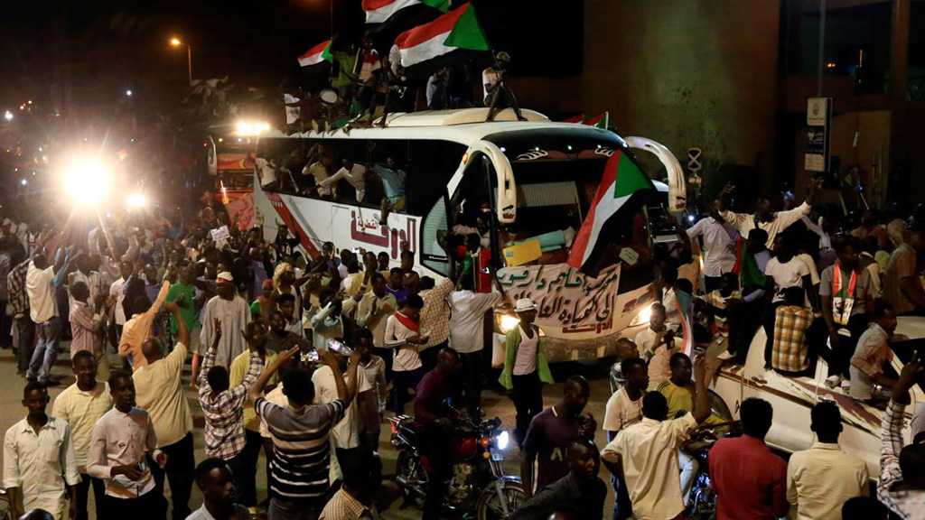 Sudan Crisis: Talks Stall, Military Demands Barricades Removed