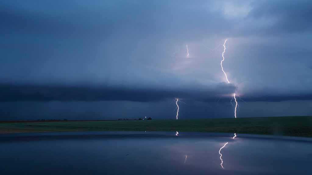 US Weather Service: Destructive Tornadoes, Severe Flooding Expected in Oklahoma