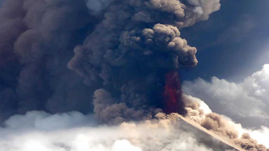 Papua New Guinea Deploys Army to Help Volcano Emergency