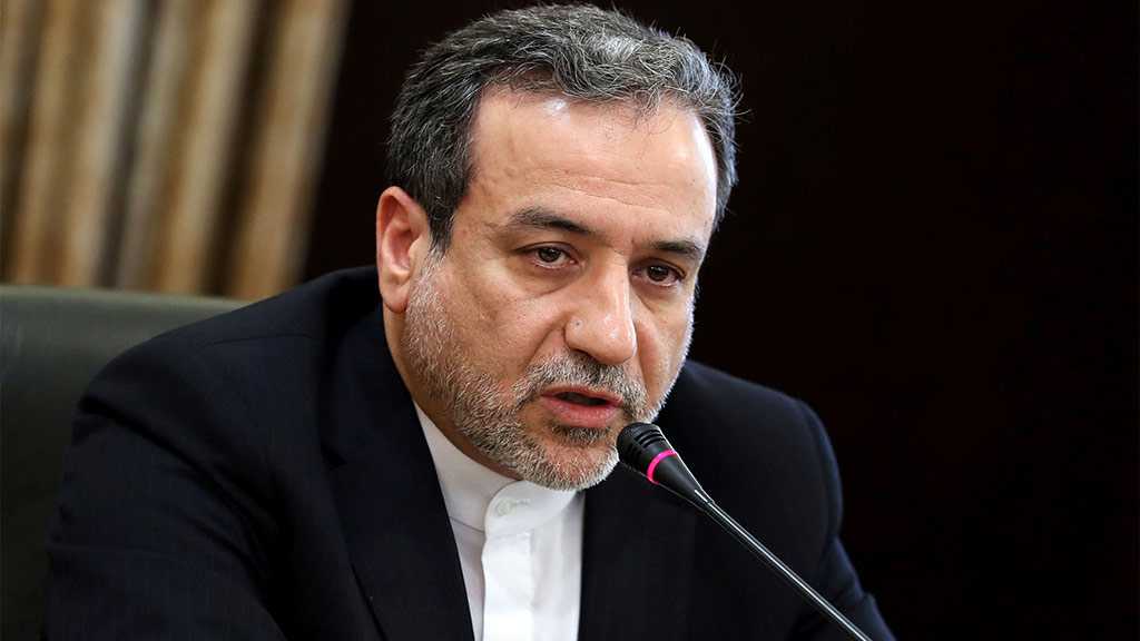Araqchi Heads for Paris to Pass on Rouhani’s Message to Macron