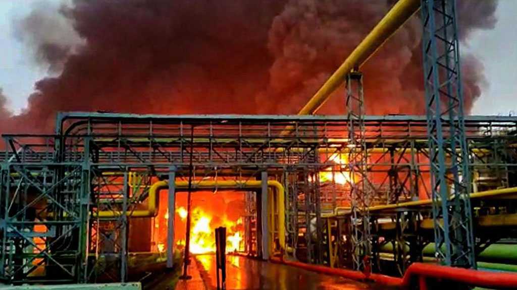 India: Number of Casualties in Massive Fire at Oil and Gas Processing Plant in Mumbai