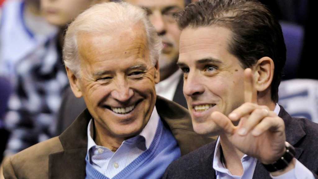 WH Official Says He Heard US Envoy Press Ukrainians to Probe the Bidens