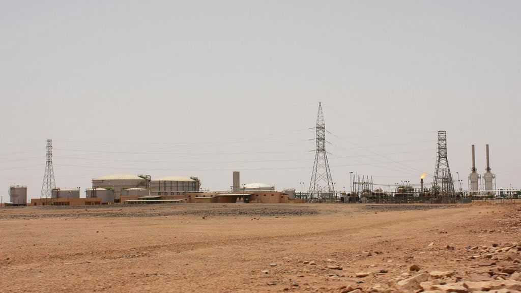 East Libyan Forces Launch Air Strikes near Southwest Oil Fields