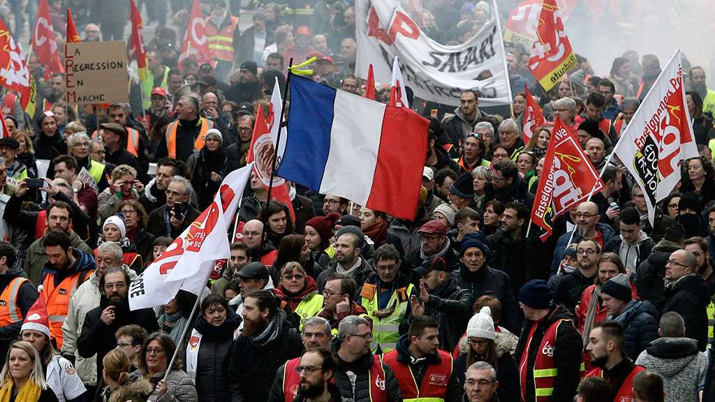 France Protests: 615k Protesters Take Part in Rallies against Gov’t Pension Reform