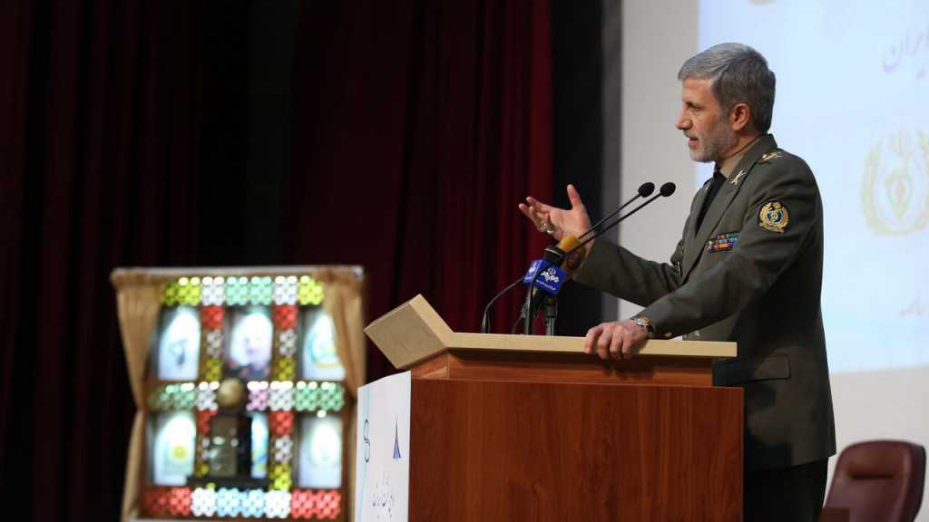 Hatami: Iran to Respond To Any Threat with High Sophisticated Defensive Weapons