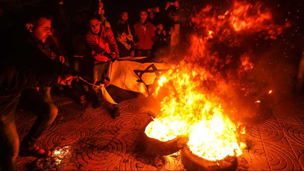 Against the ’Deal of the Century’: Gazans Stage Rallies, Burn ’Israeli’ Flag