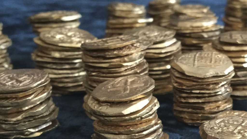 Treasure Hunter Finds 22 Spanish Coins from 1715 Shipwreck along Florida Coast