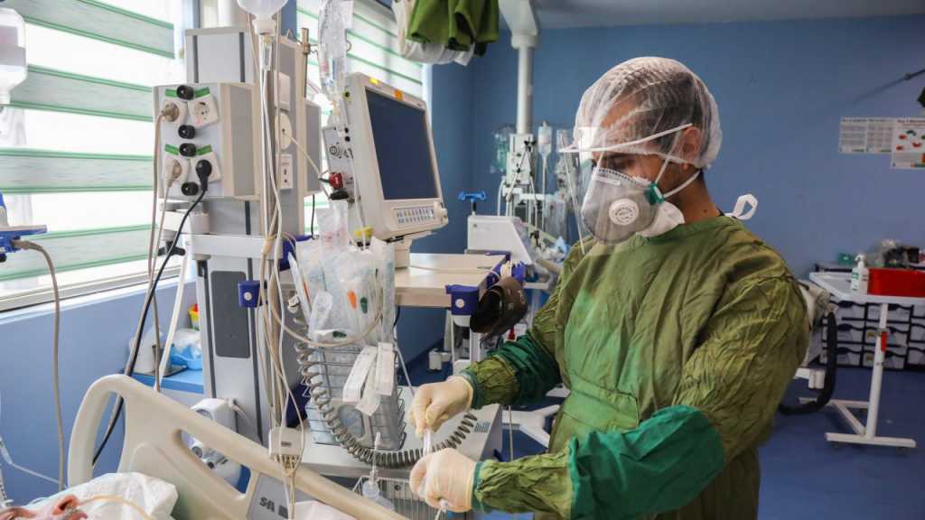 Iran Developing COVID-19 Herbal Medicine