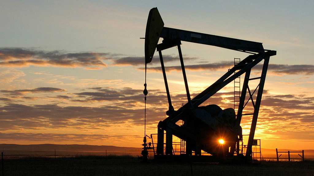 Whiting Petroleum Goes Broke in First Big Shale Casualty of Energy Rout