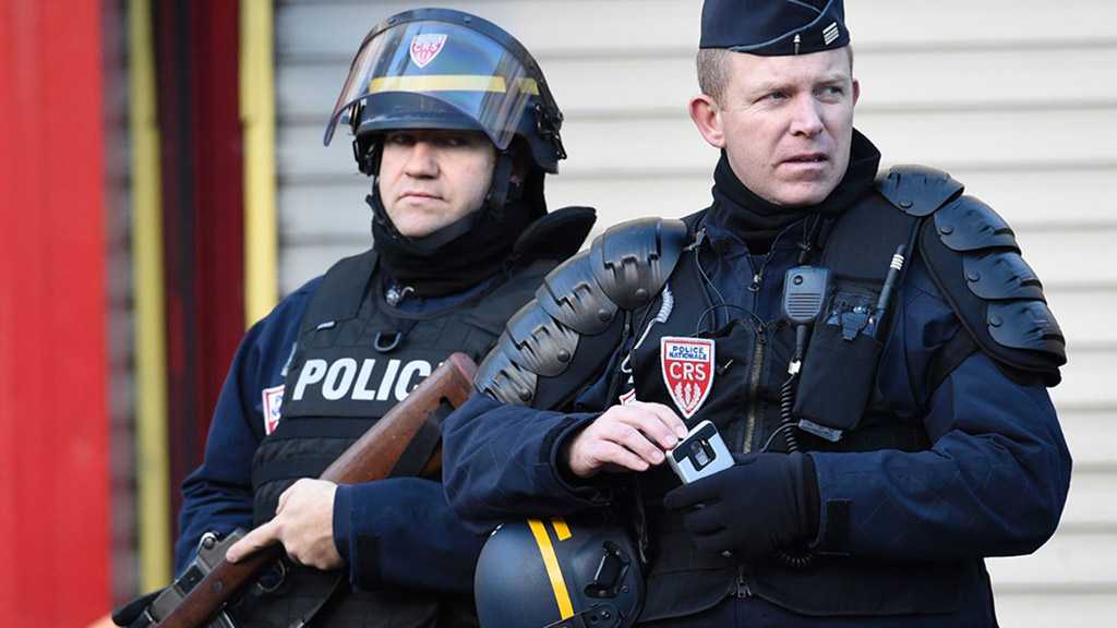 France: Police Shoot, Kill Man Armed With Knife North Of Paris