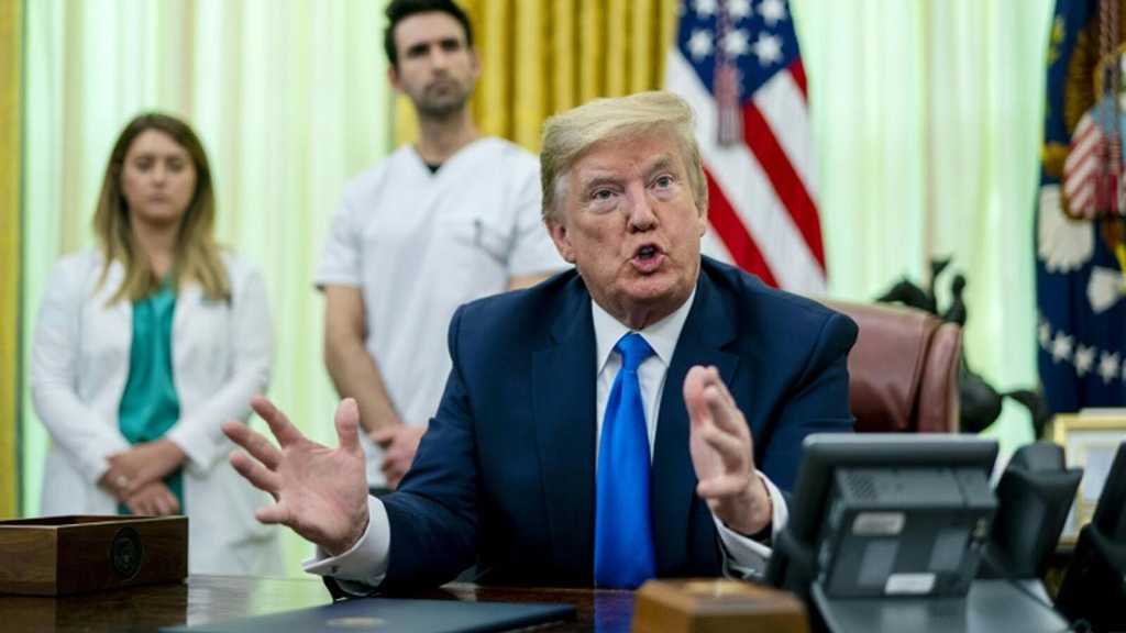 Trump’s Personal Valet Tests Positive for Covid-19