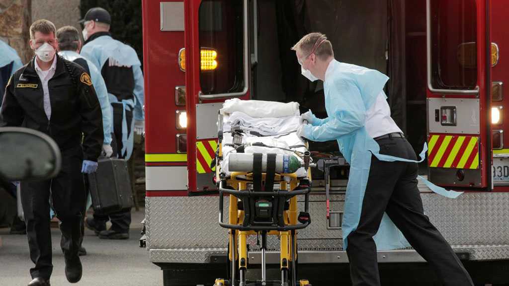 US Reports Surge in Coronavirus Cases as States Mull Tougher Restrictions