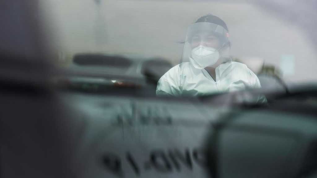US Sets One-day Record For COVID-19 Cases, Texas Pauses Reopening