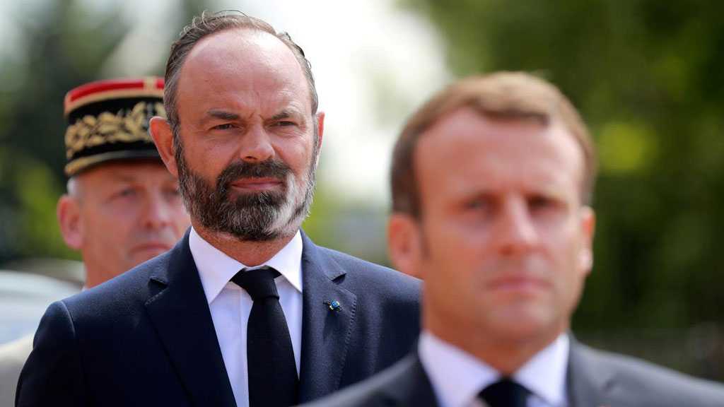 Macron Acts to Recast French Presidency as Government Resigns