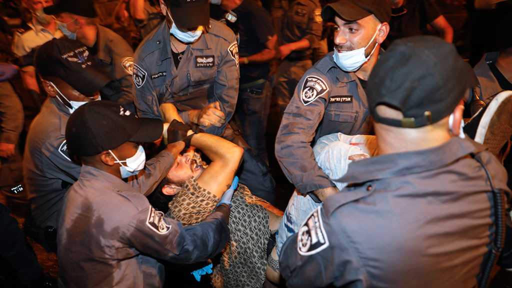 Protesters Call on Netanyahu to Step Down