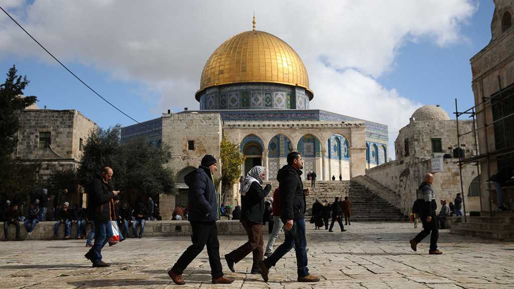 Hamas Warns “Israel” of Consequences over Al-Aqsa Mosque Attacks