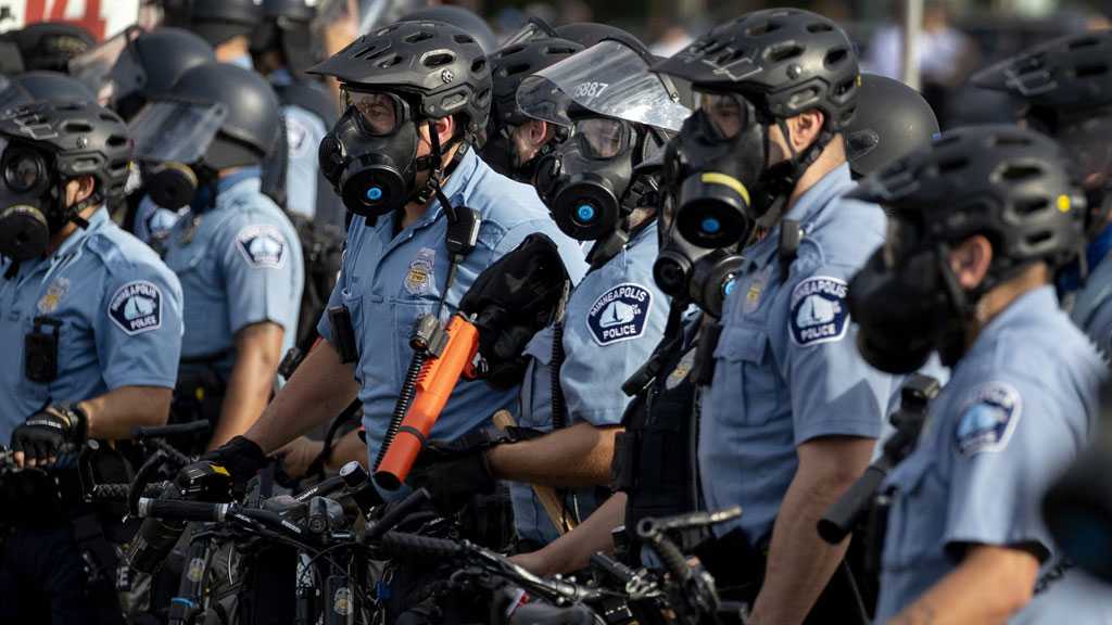 Minneapolis Police Warn People To ‘Obey Criminals’ for Their ‘Own Safety’