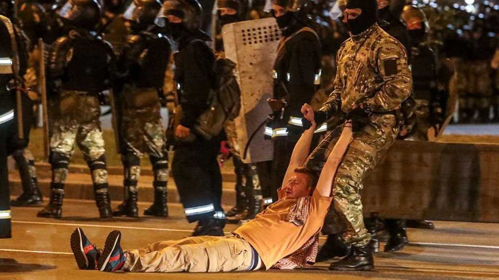 Belarus: Violent Clashes with Riot Police as Protesters Rally Over Projected Lukashenko Landslide Victory