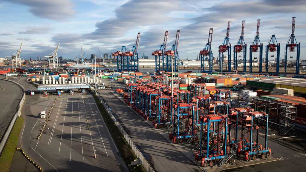 Germany’s Economy Hit by Steepest Decline on Record