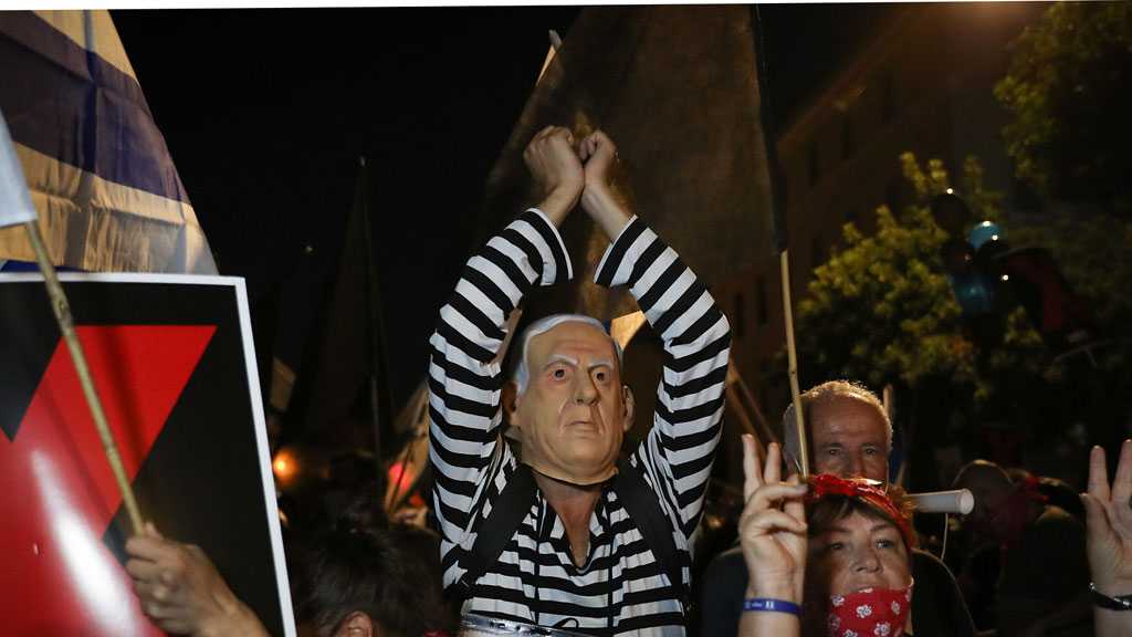 Hundreds Protest Against Netanyahu, Block Roads in Tel Aviv, Haifa